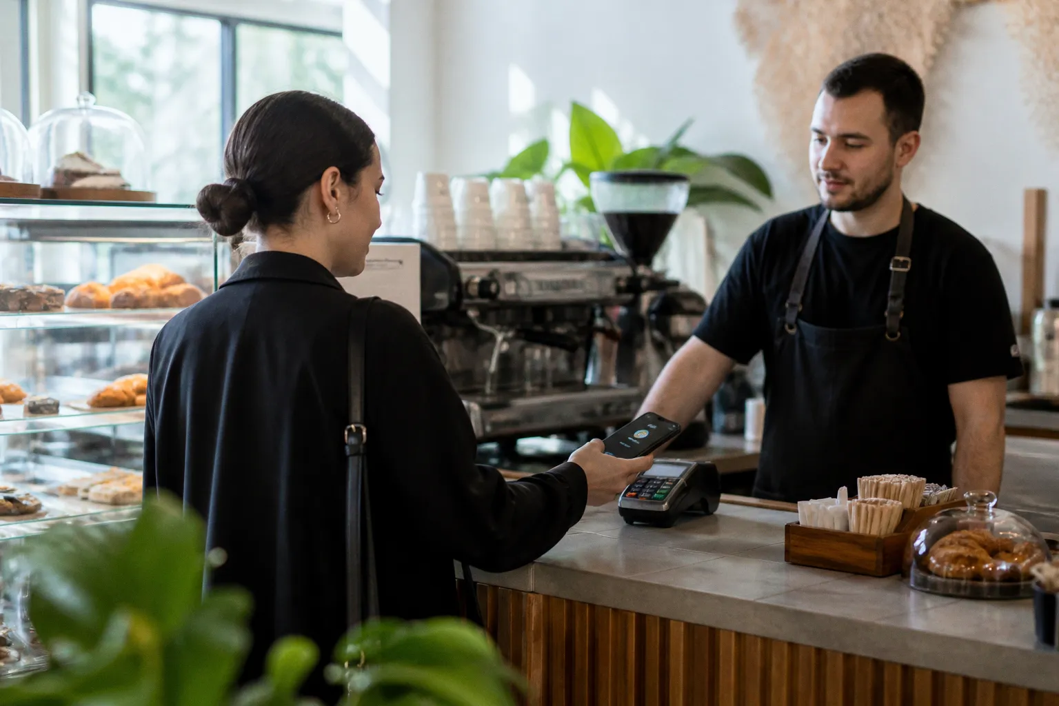 Binance.US упрощает покупку криптовалюты через Apple Pay и Google Pay