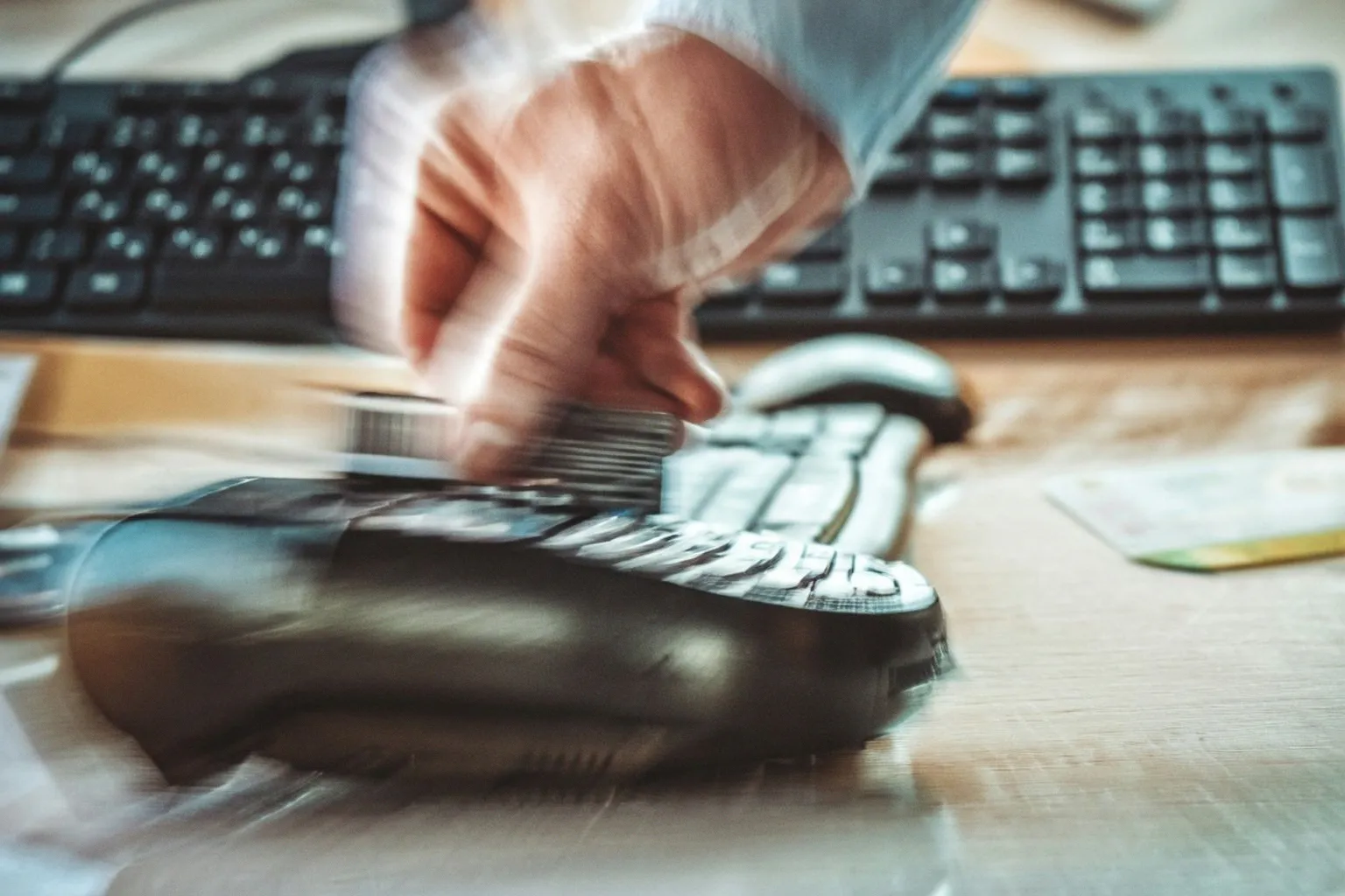 Уязвимость Zombie Cards: как просроченные карты Visa могут проводить платежи